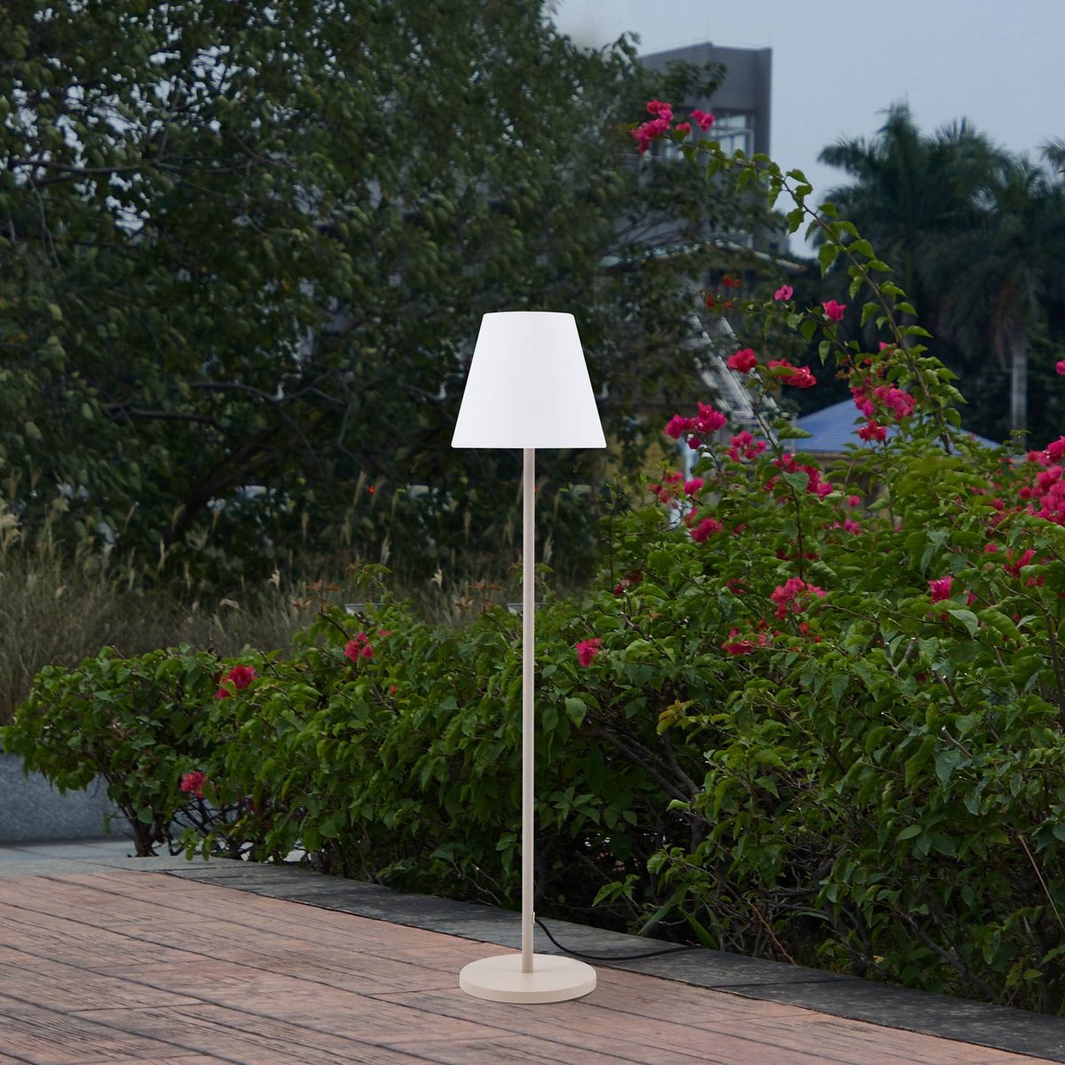 Luminaire de terrasse moderne, Jaimy pantone (13-1308 tpg), blanc, LUCANDE