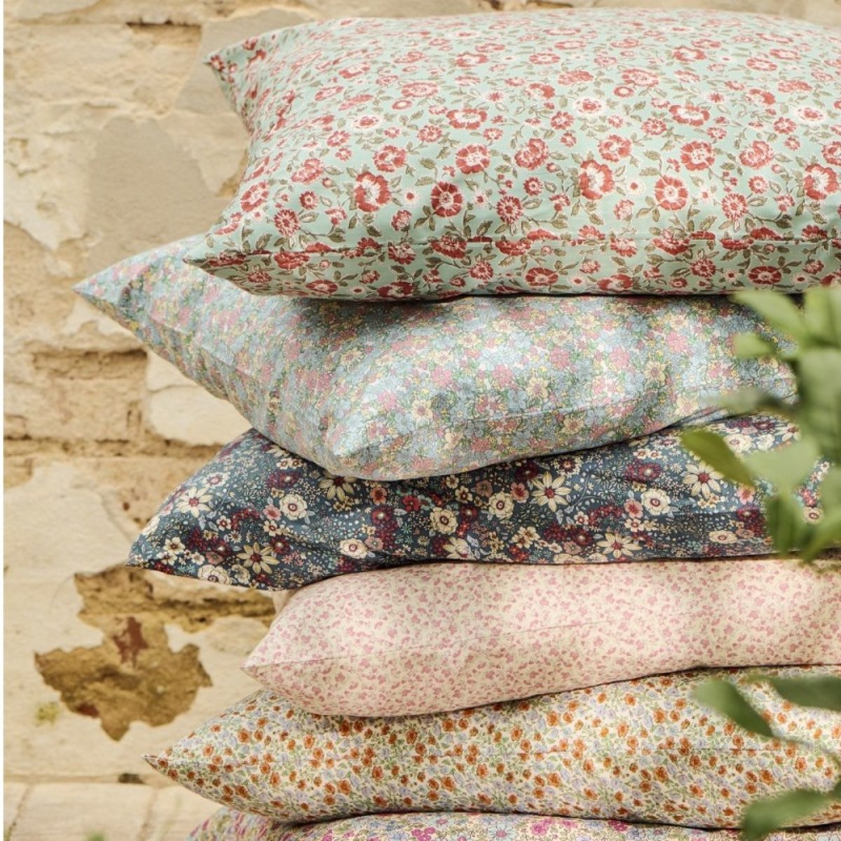 Housse de coussin coton petites fleurs multicolore, IB LAURSEN