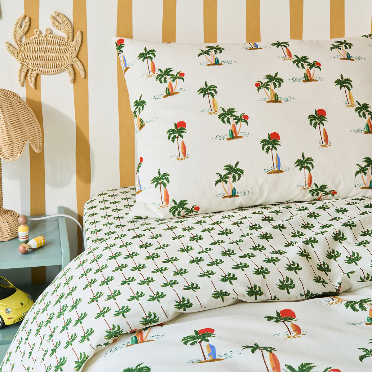 Tapahi Palm Tree Print 50% Recycled Cotton Child's Fitted Sheet with 25cm Flap palm tree print, LA REDOUTE INTERIEURS