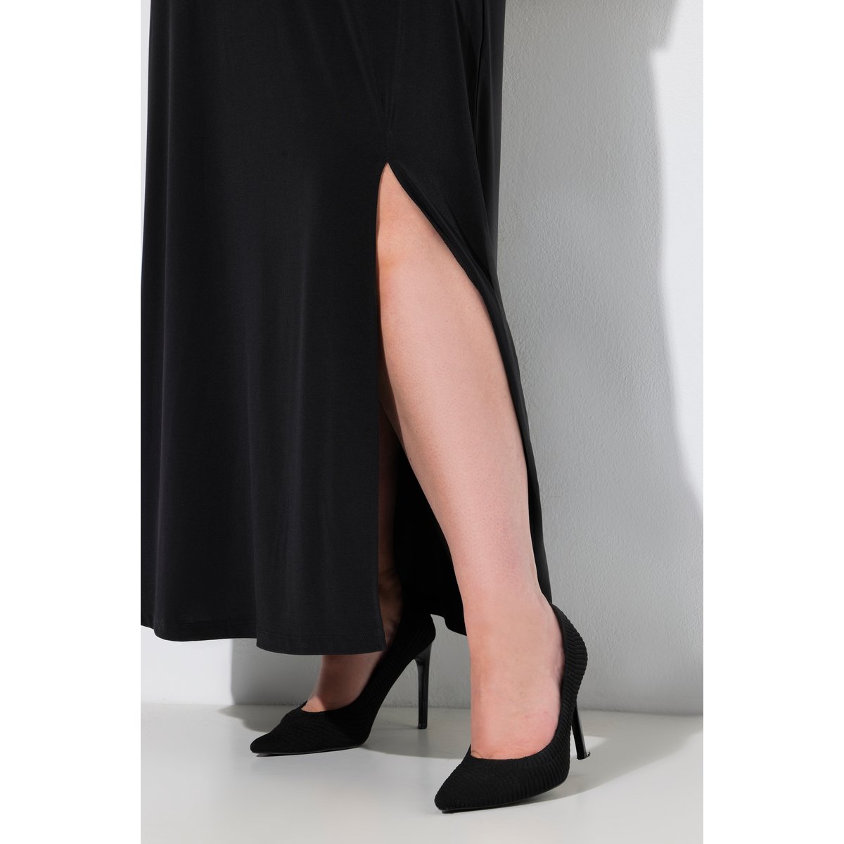 Robe maxi, empiècements aux épaules noir, ULLA POPKEN