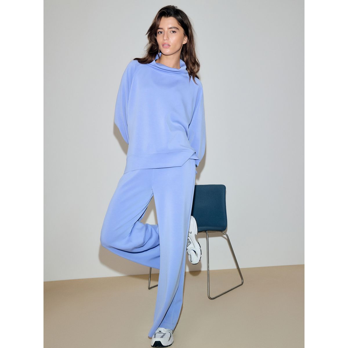 Pull active à col bénitier en modal doux bleu, NEXT
