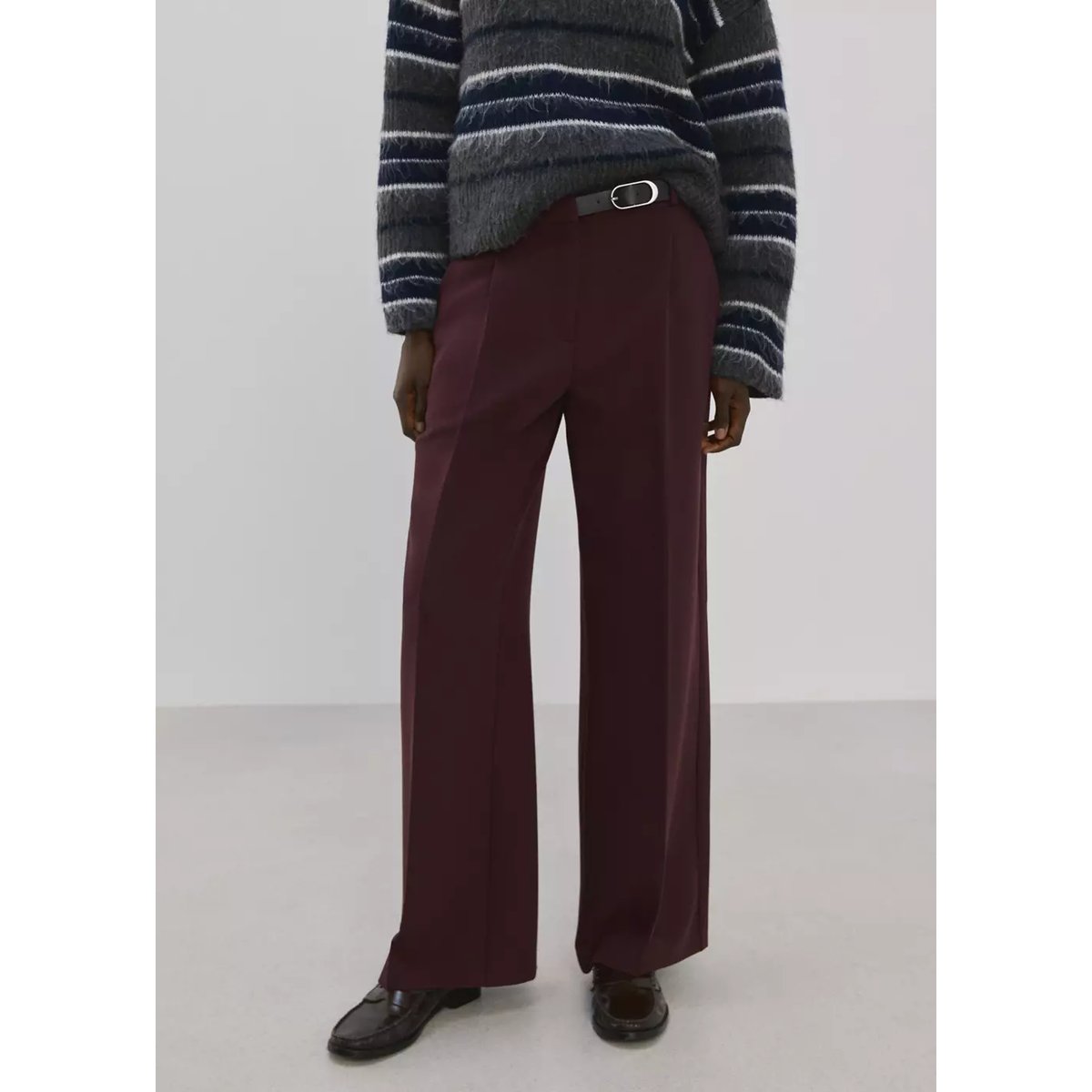 Pantalon droit avec ceinture lie de vin, MANGO