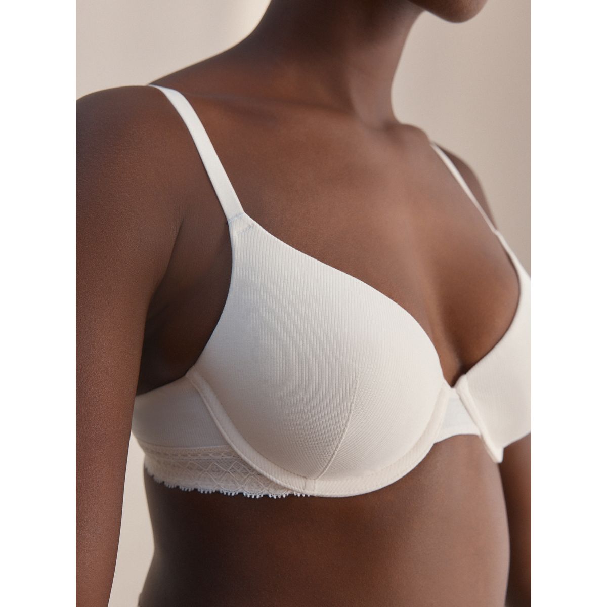 Soutien-gorge en dentelle et micro modal crème, NEXT