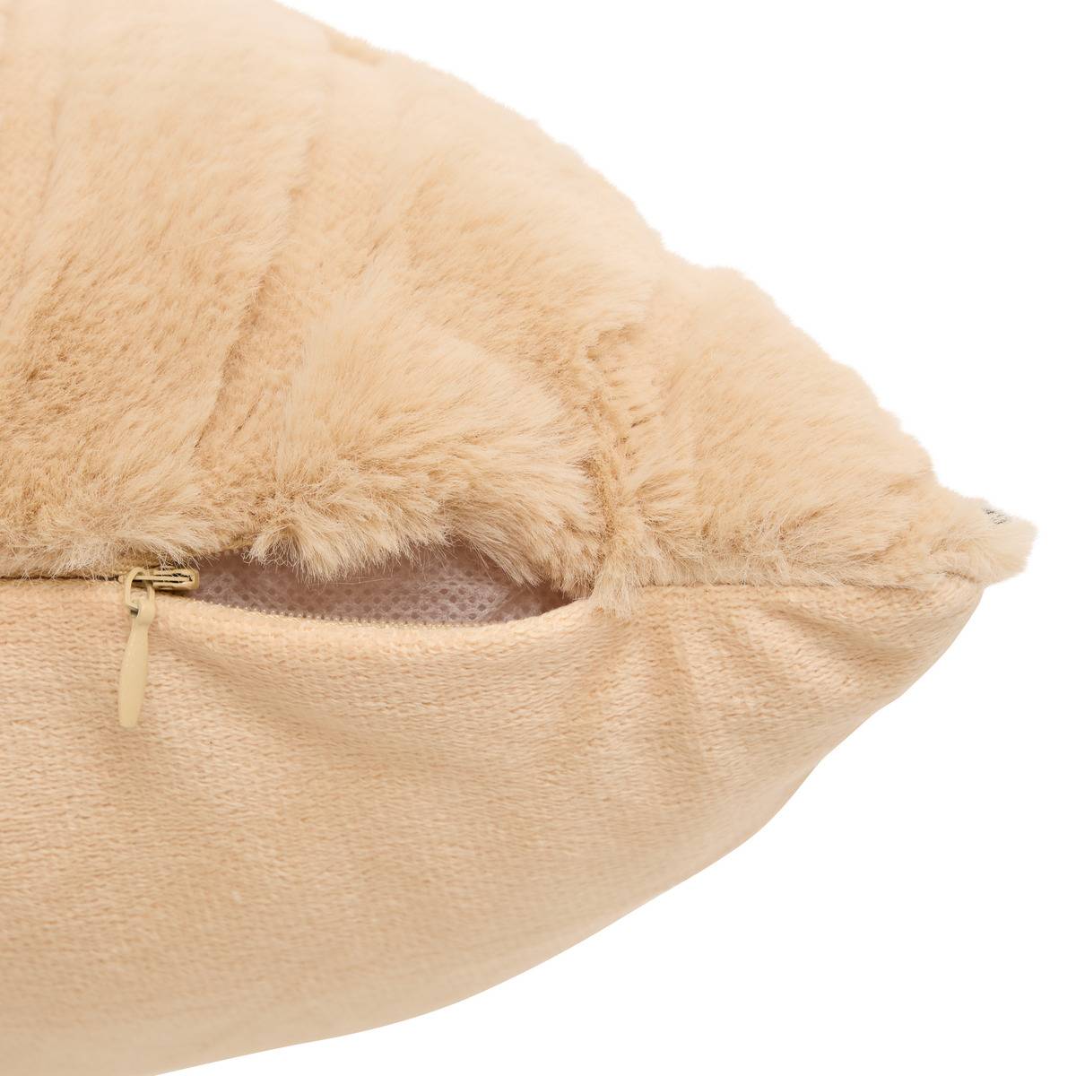 Coussin carré en imitation fourrure ARKA beige lin, ATMOSPHERA