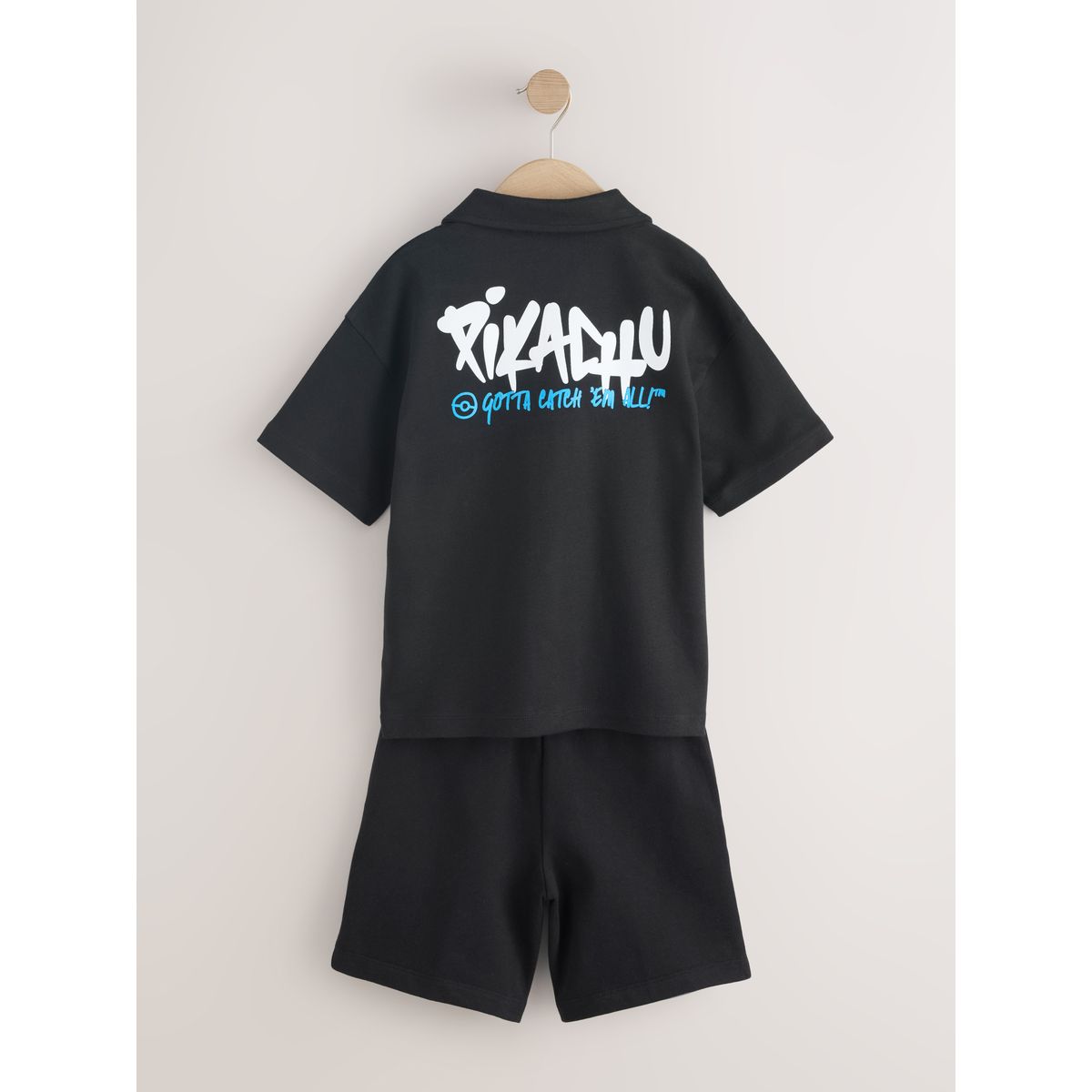 Ensemble haut et short pokemon noir, NEXT