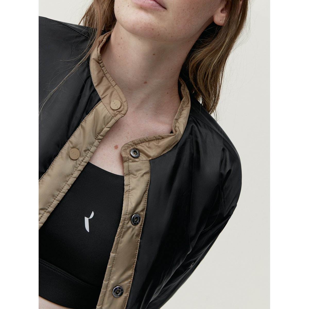 Veste de sport boutonné Performance Athleisure TOVE beige, BORN