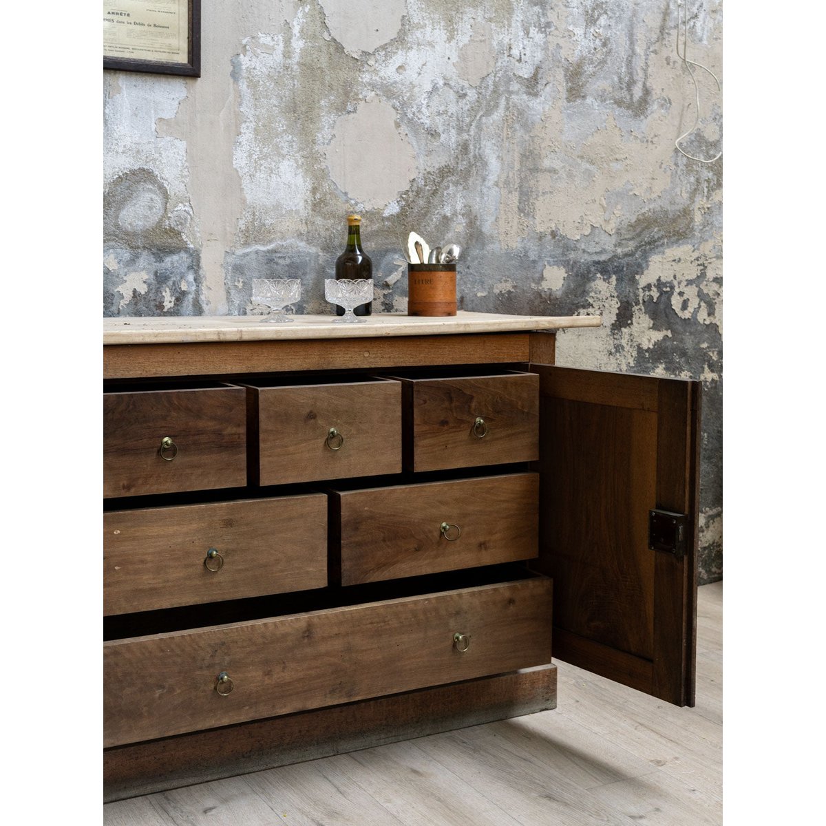 Buffet en bois Gilbert N°1549 - Bon état bois foncé, DEBONGOUT