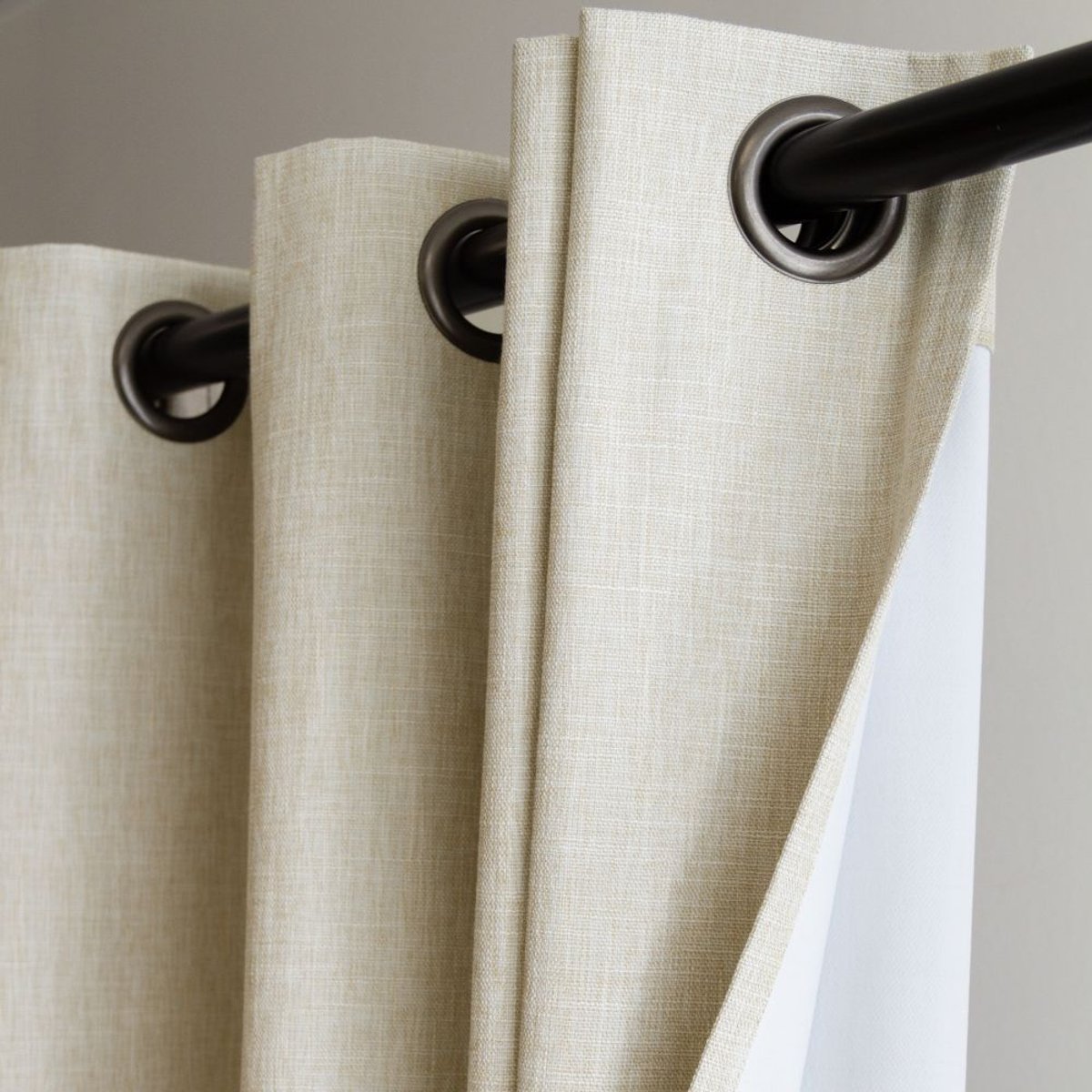 Rideau Occultant Total Oeillets SPRING beige mc632, MOONDREAM