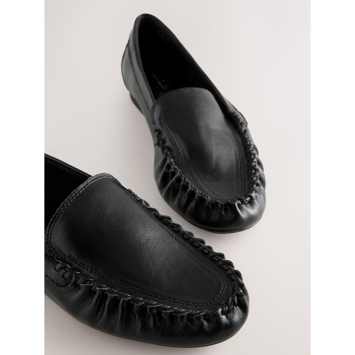 Mocassins froncés forever comfort® noir, NEXT