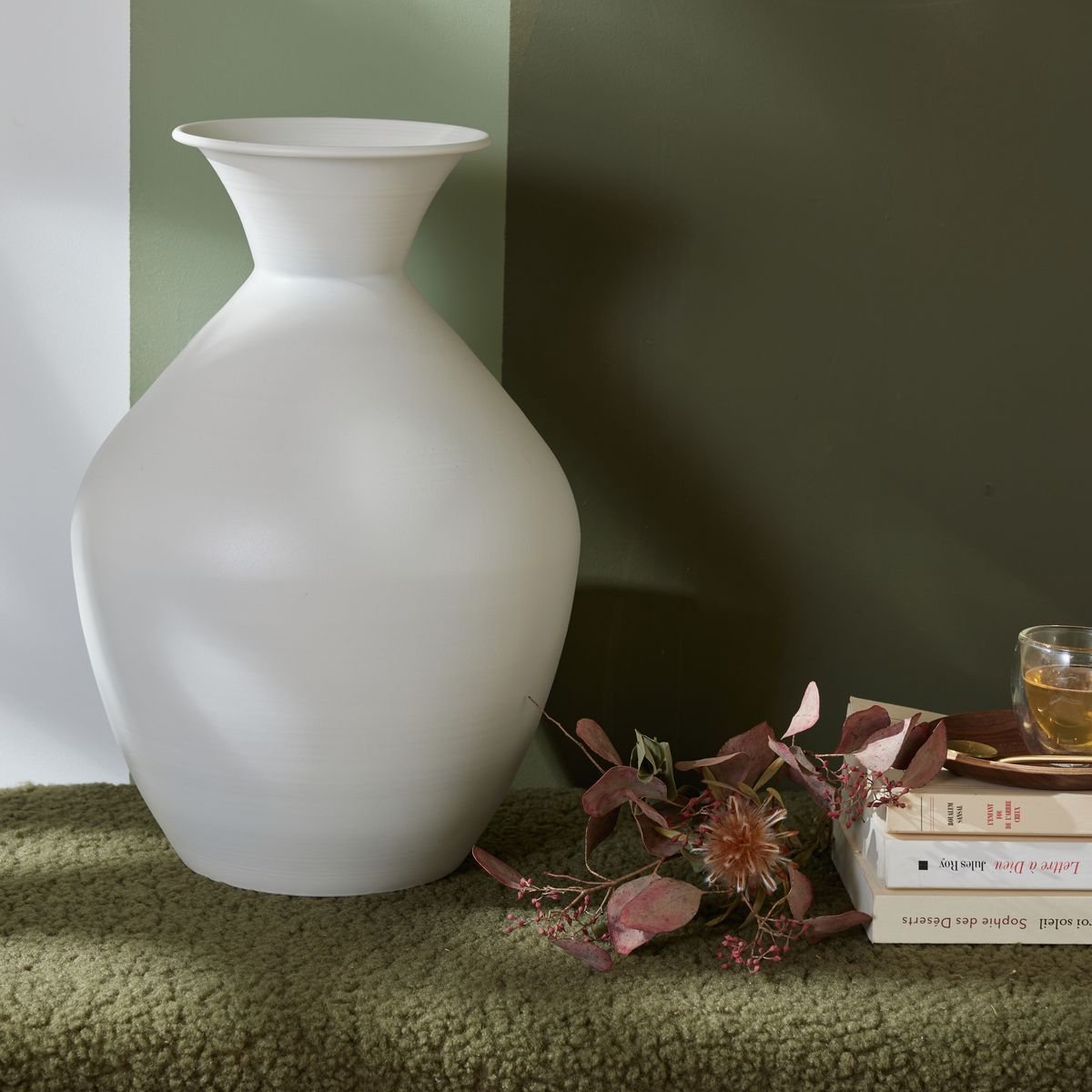 Vase en métal MOKA blanc, FACTORY