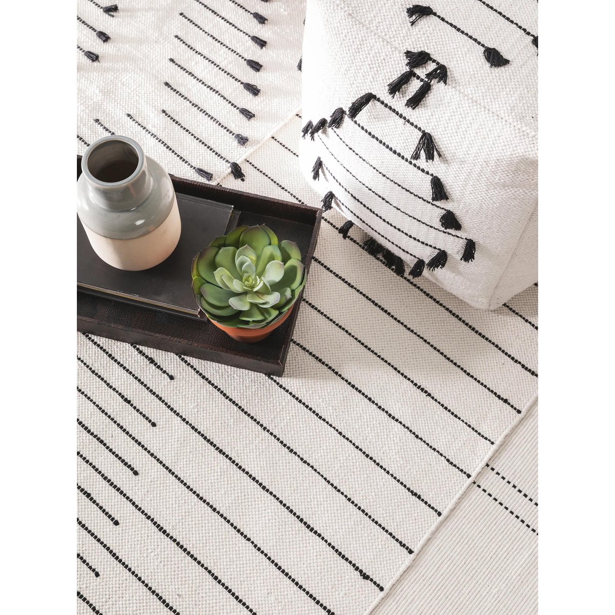 Tapis en coton tissé main BO ivory, BENUTA