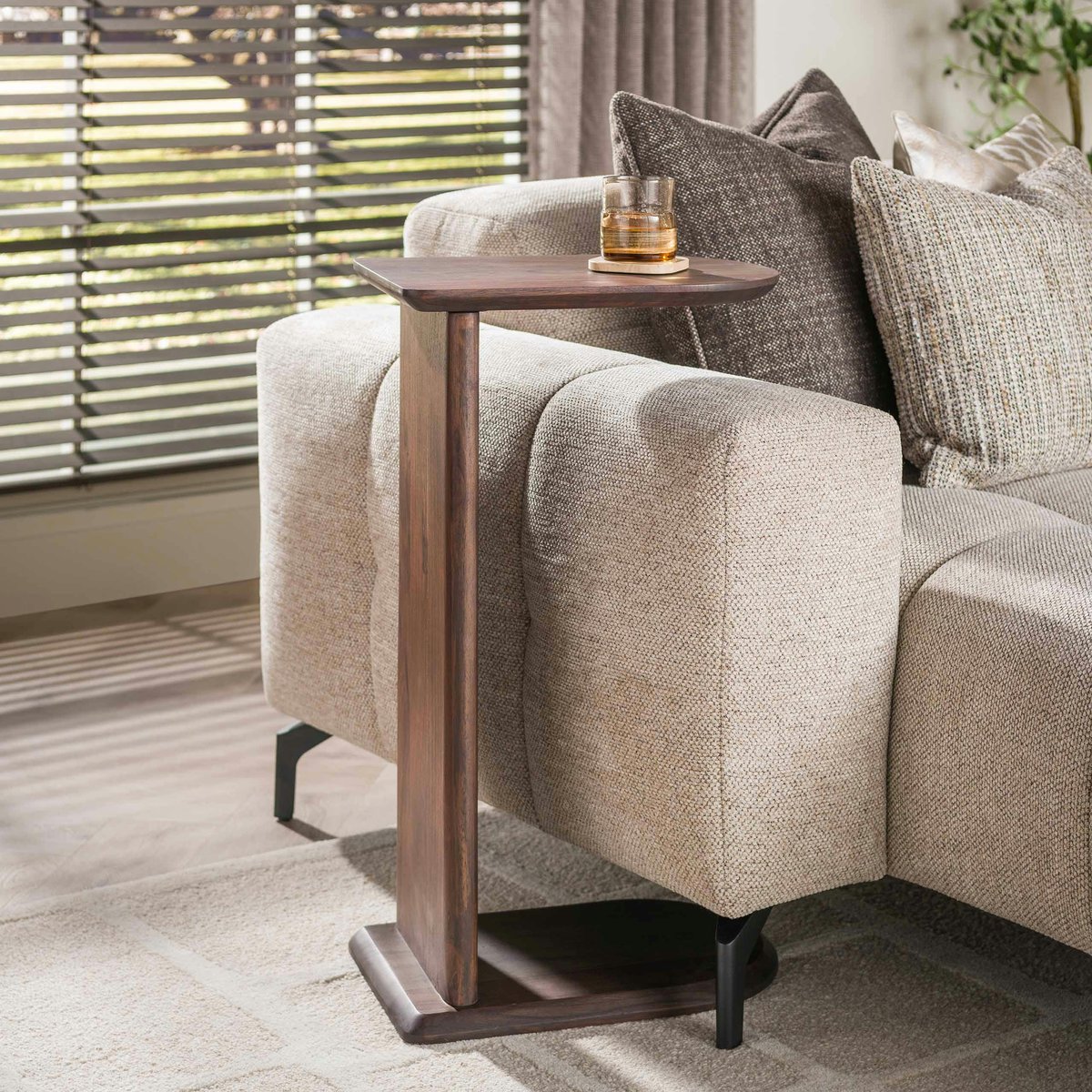 Tablette de canapé en bois d'acacia brun NAKO marron, PIER IMPORT