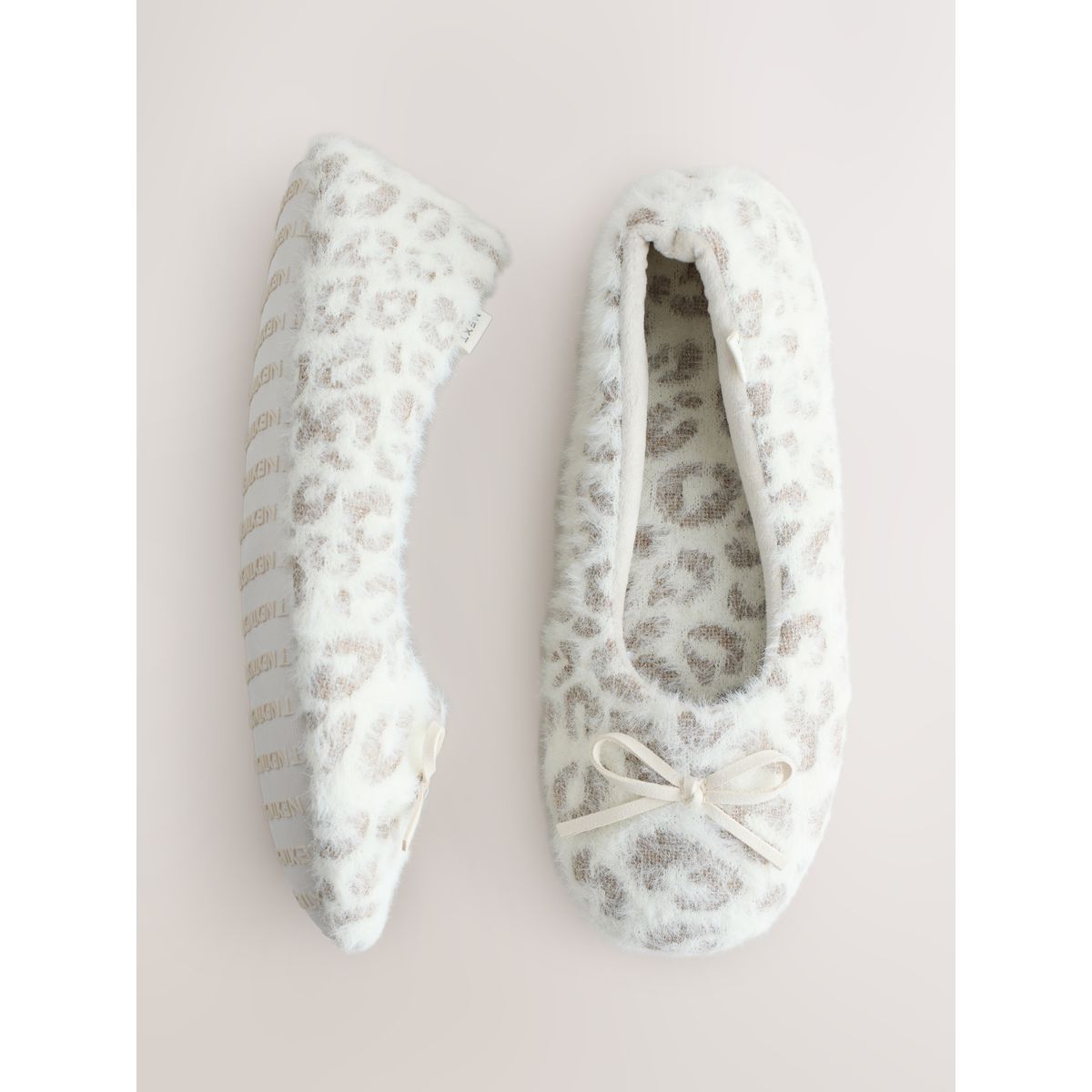 Chaussons ballerines à imprimé animal écru, NEXT