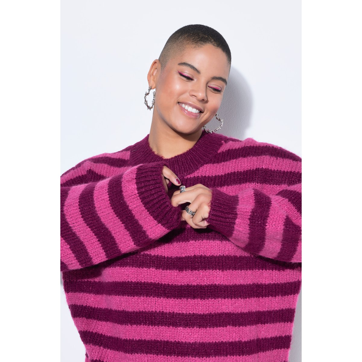 Pull oversize en maille épaisse aubergine, STUDIO UNTOLD