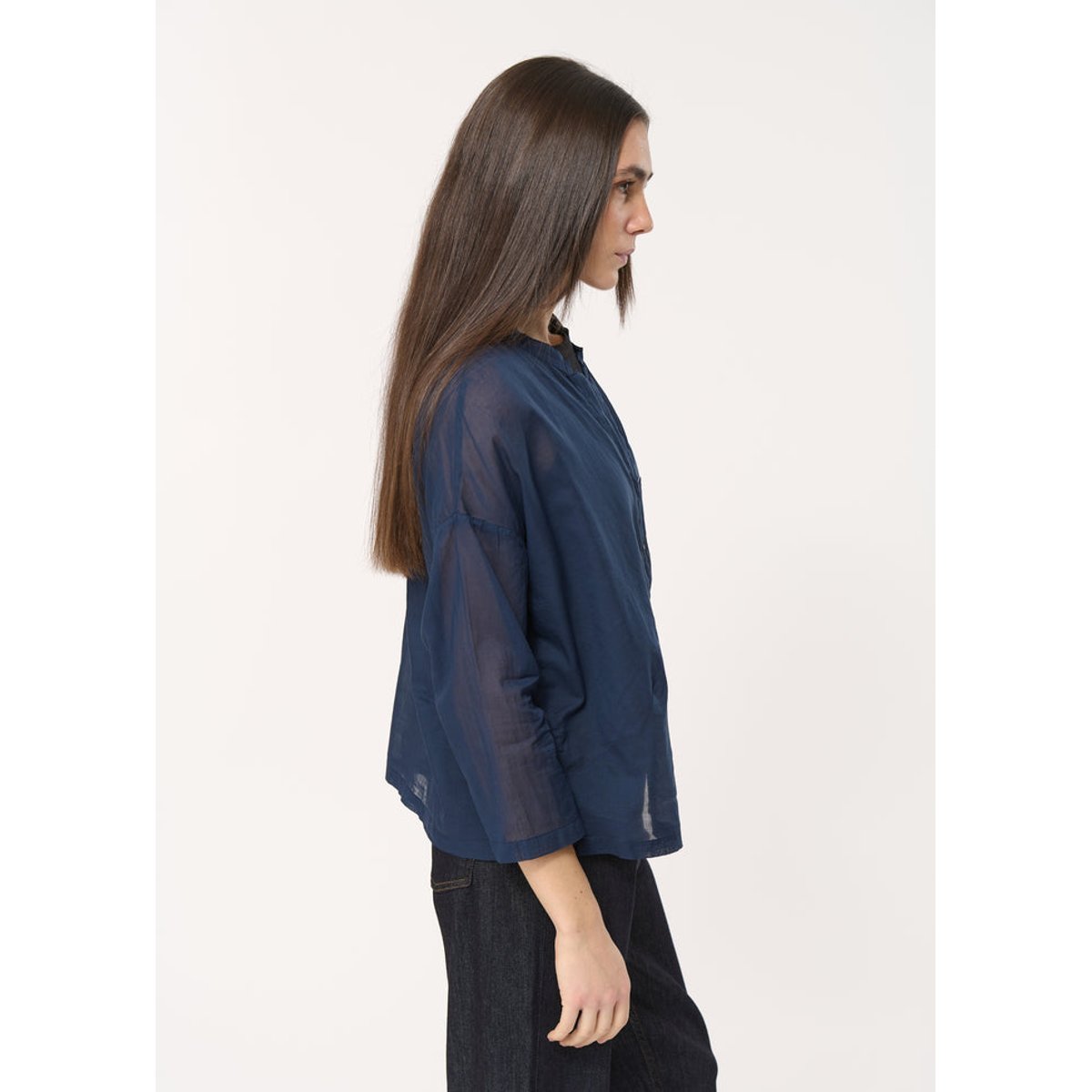 Chemise bleu marine oversize en voile de coton marine, HUMILITY