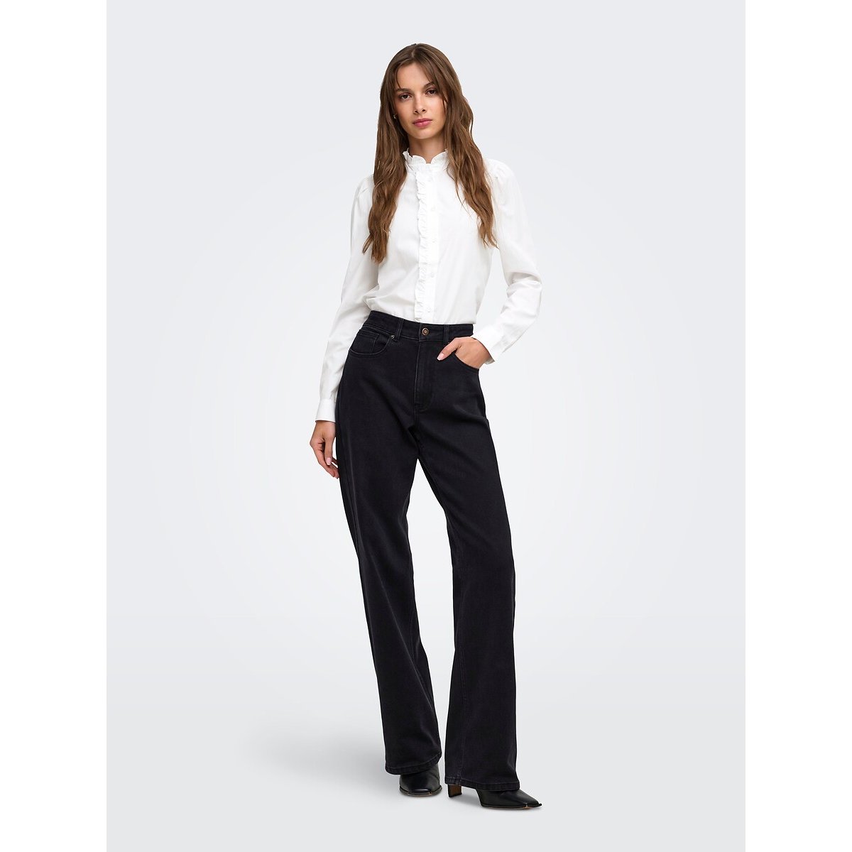 Bluse mit gerüschtem Mao-Kragen weiss, ONLY
