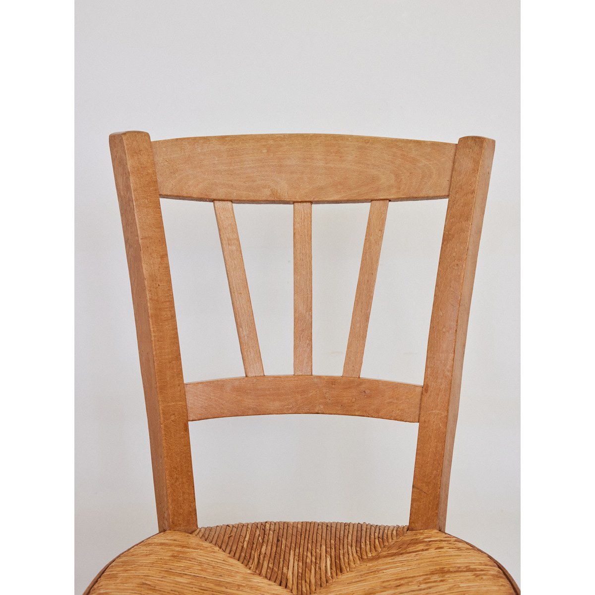 Lot de 5 chaises en paille Claude N°1283 - Bon état bois clair, DEBONGOUT