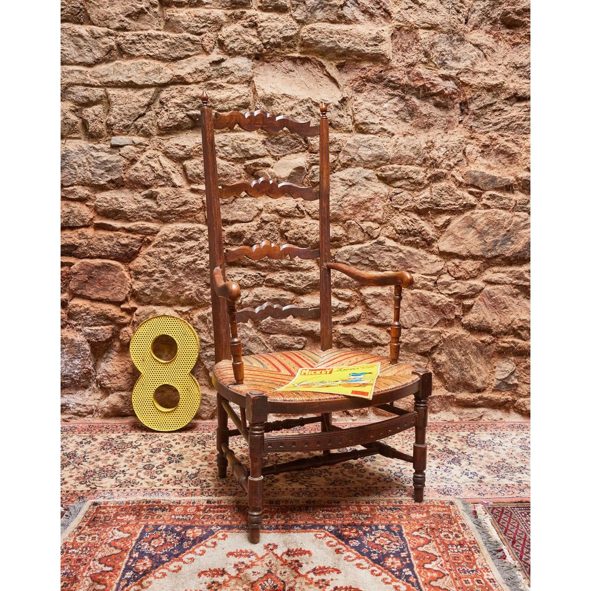 Fauteuil en bois Ernest N°1021 - Bon état bois foncé, DEBONGOUT