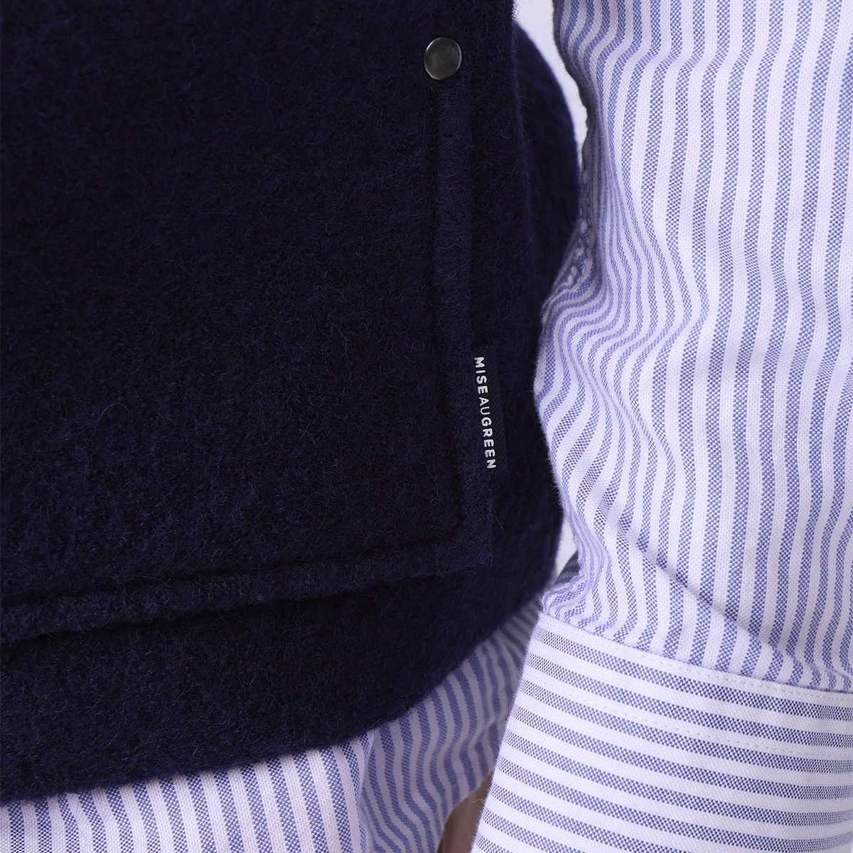 Veste sans manches en laine bleu marine, MISE AU GREEN