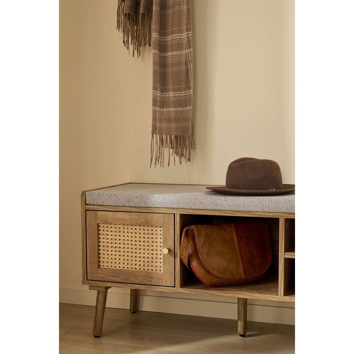 Banc à chaussures 1 porte 3 niches - PALMO bois clair, CALICOSY