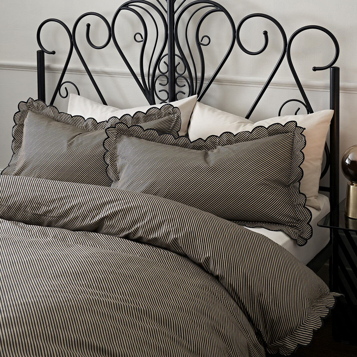 Pencil Stripe Duvet Cover and Pillowcase Set black, ROCKETT ST GEORGE