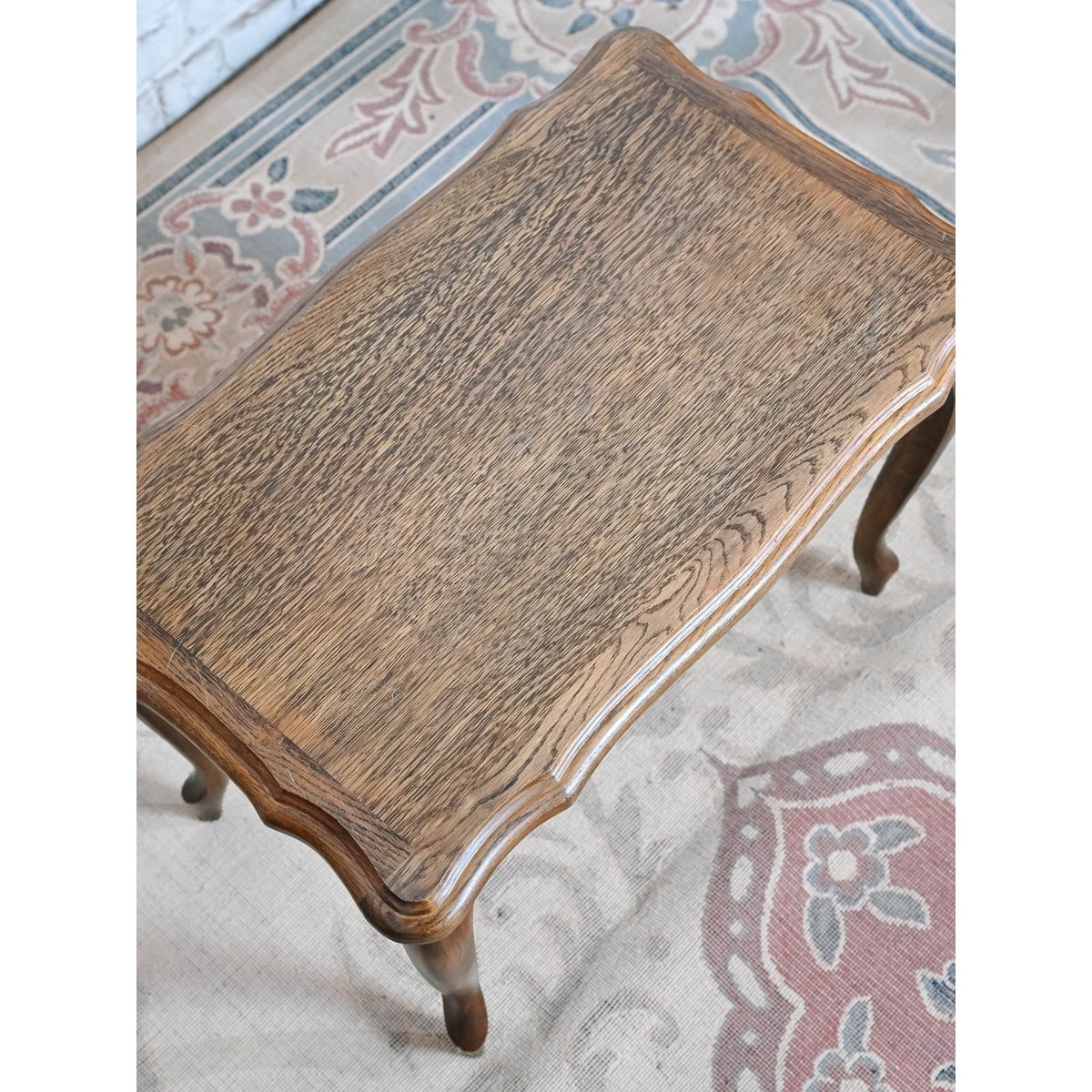 Elégante table d'appoint en bois Francine N°1521 - Bon état bois foncé, DEBONGOUT