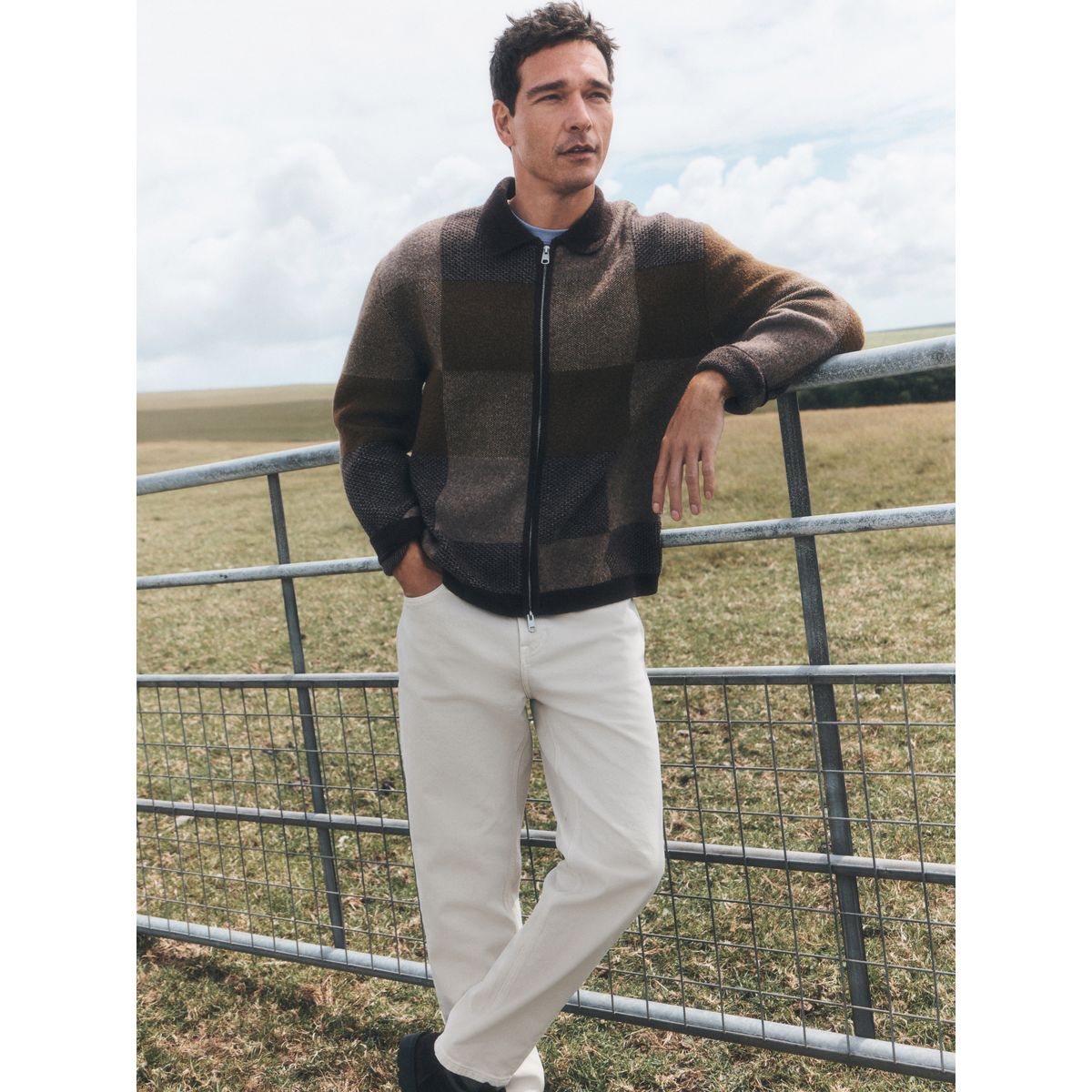 Veste en maille confortable à motif patchwork marron, NEXT