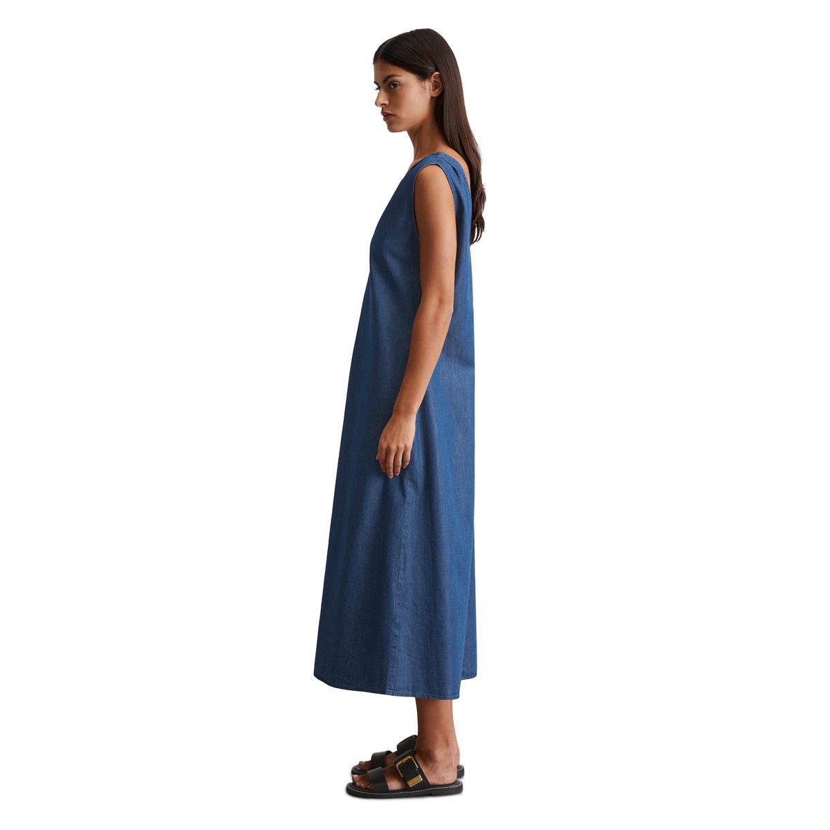 Robe en denim sans manches flared avec TENCEL™ Lyocell bleu moyen, MARC O'POLO