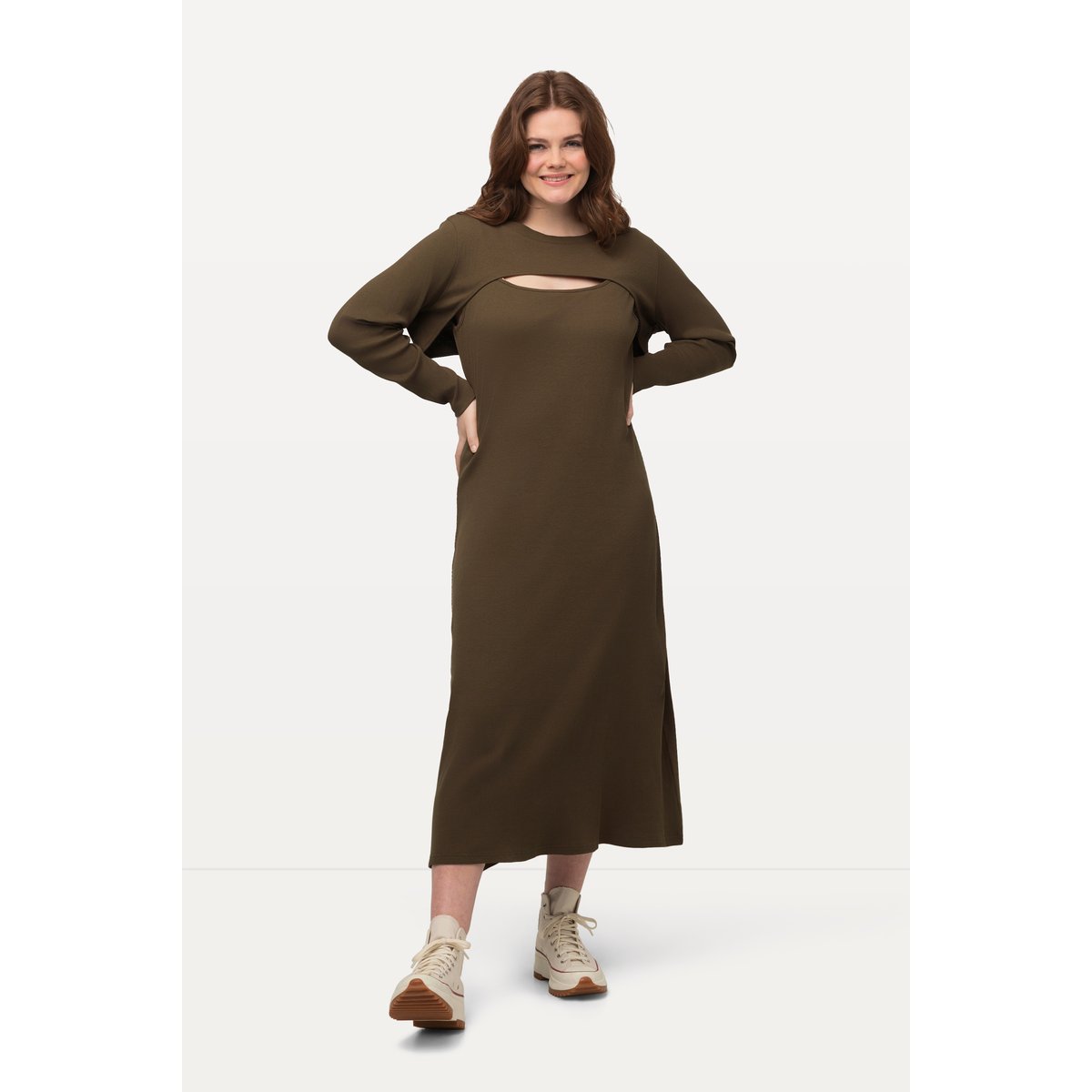 Robe midi dans un esprit boléro à encolure vert mousse, ULLA POPKEN