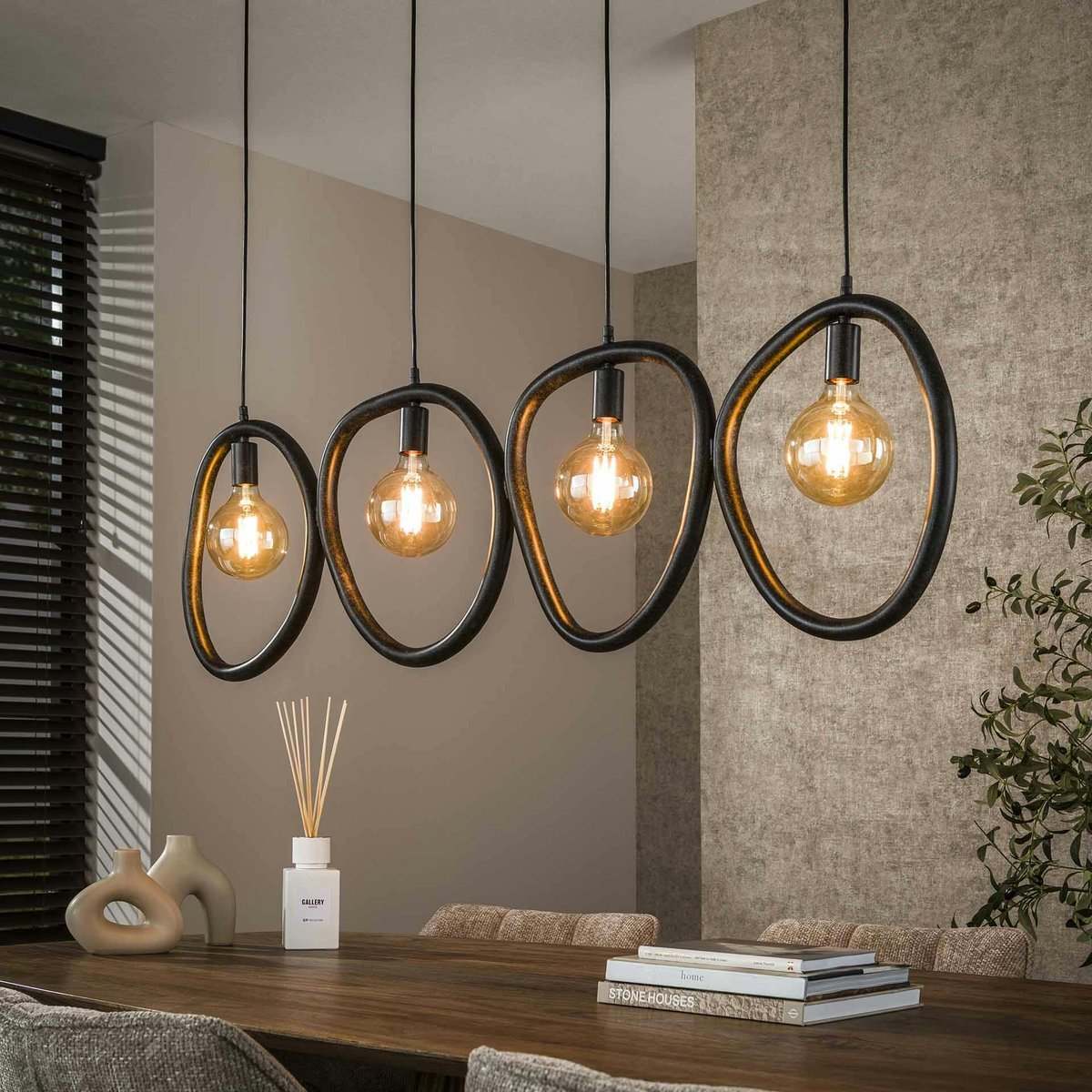 Suspension de cuisine noire – 4 galets en métal TRIBECA noir, PIER IMPORT