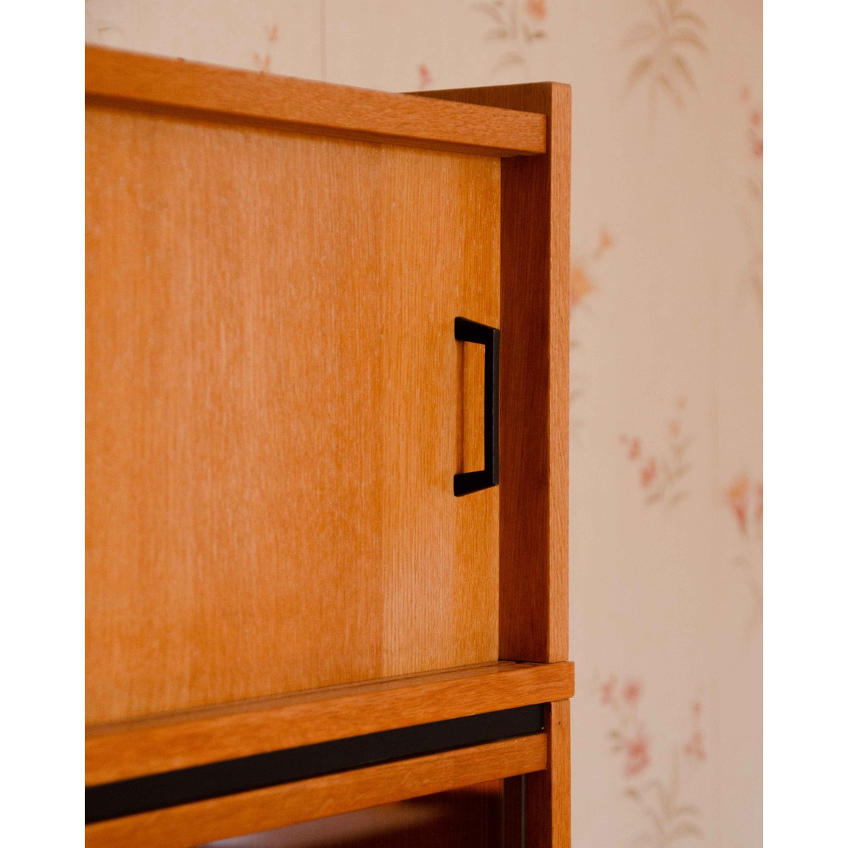 Bibliothèque vitrée contemporaine Madeleine N°740 - Bon état bois clair, DEBONGOUT