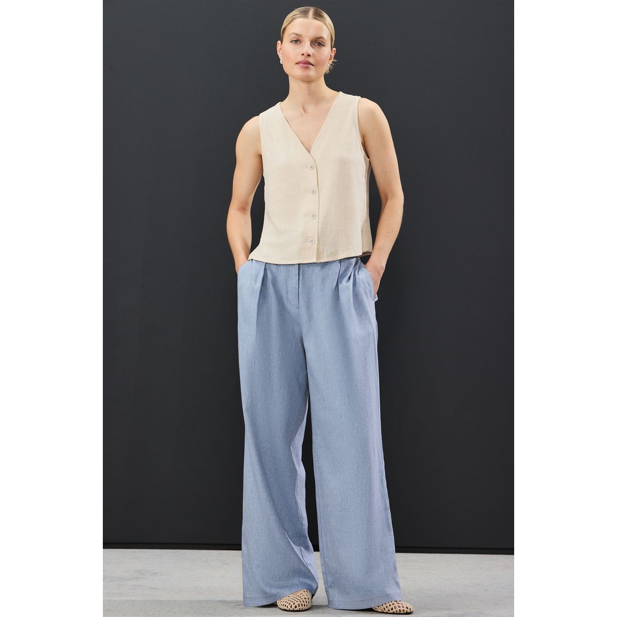 Pantalon ample dos élastique en lin mélangé chambray bleu, NEXT