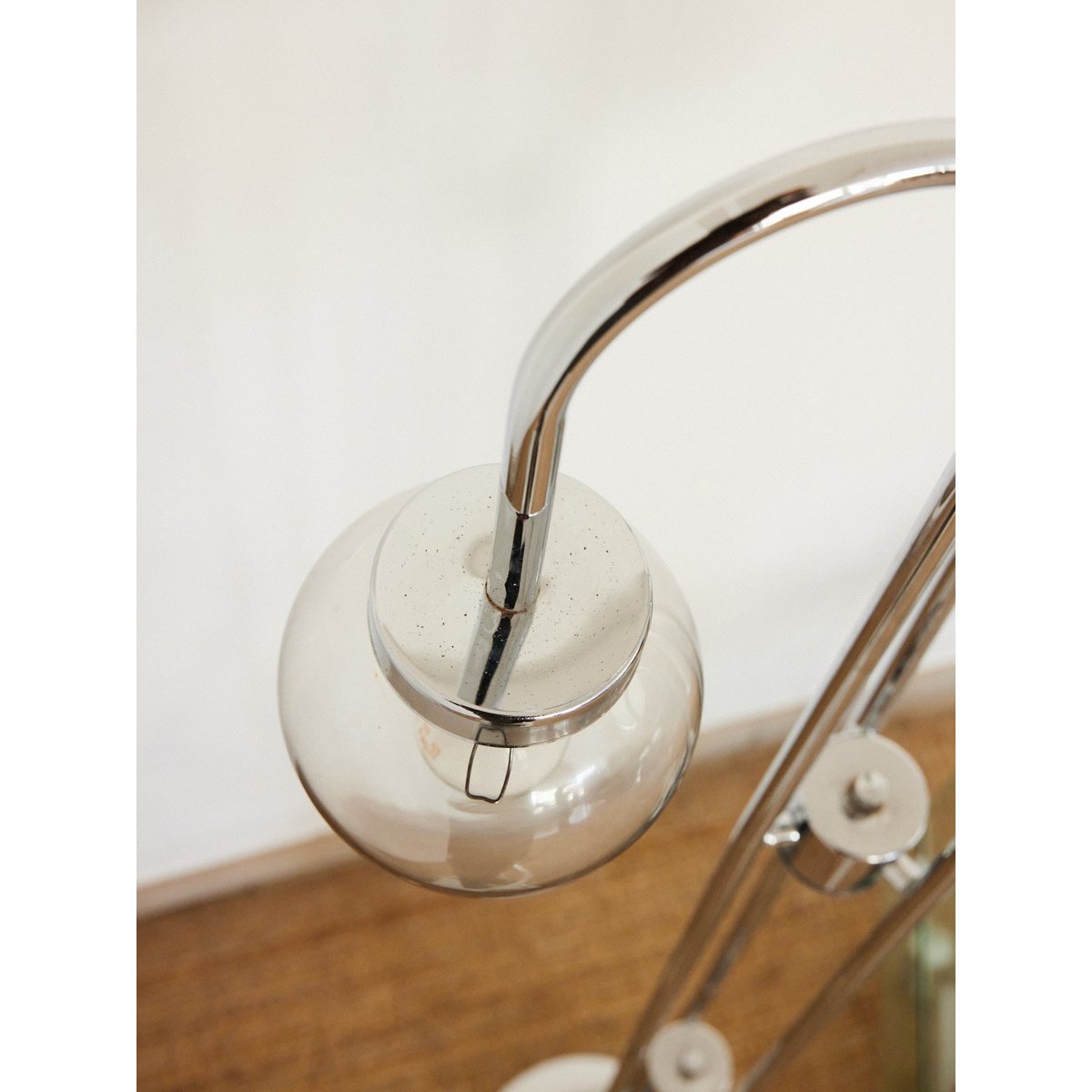 Lampadaire 3 branches en chrome Julien N°436 - Bon état gris, DEBONGOUT