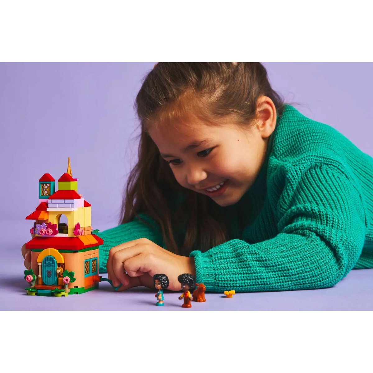 LEGO Disney - Maison d'Encanto Miniature - 43261 : Un Univers Magique à Construire couleur unique, LEGO