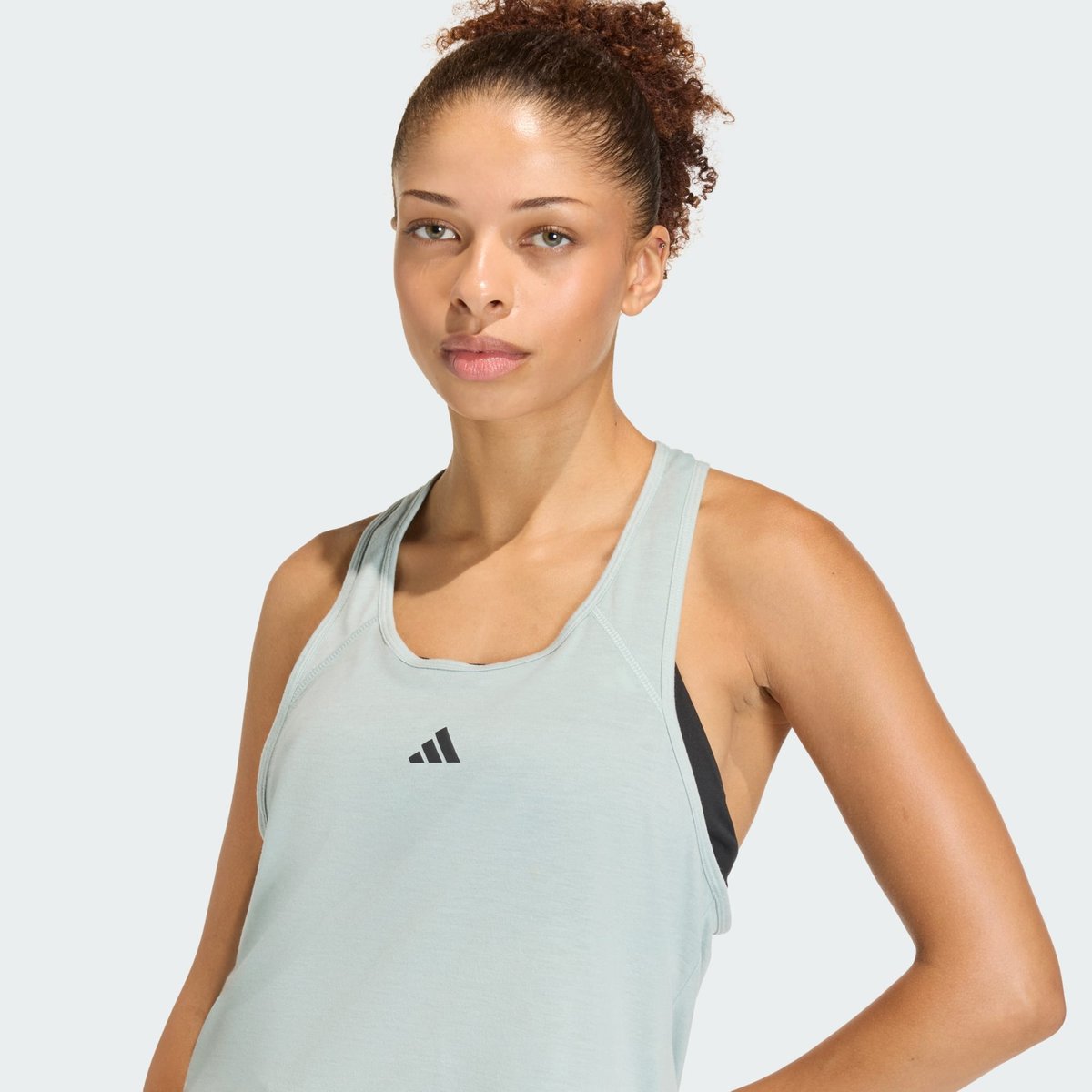 Débardeur Dos Nageur Logo Minime Train Essentials Débardeur Dos Nageur Logo Minime Train Essentials wonder sage, adidas Performance