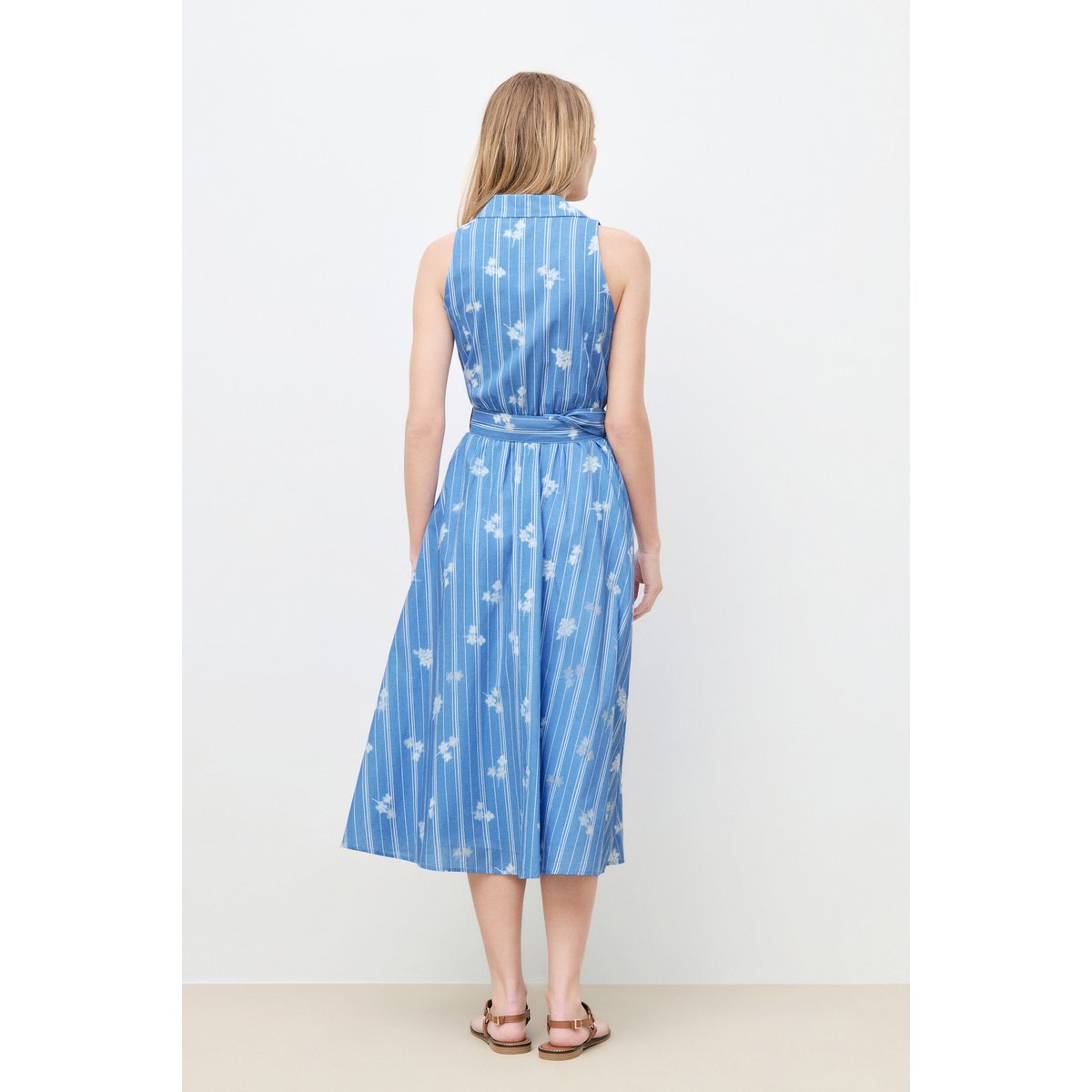Robe Reveuse bleu clair, CAROLL