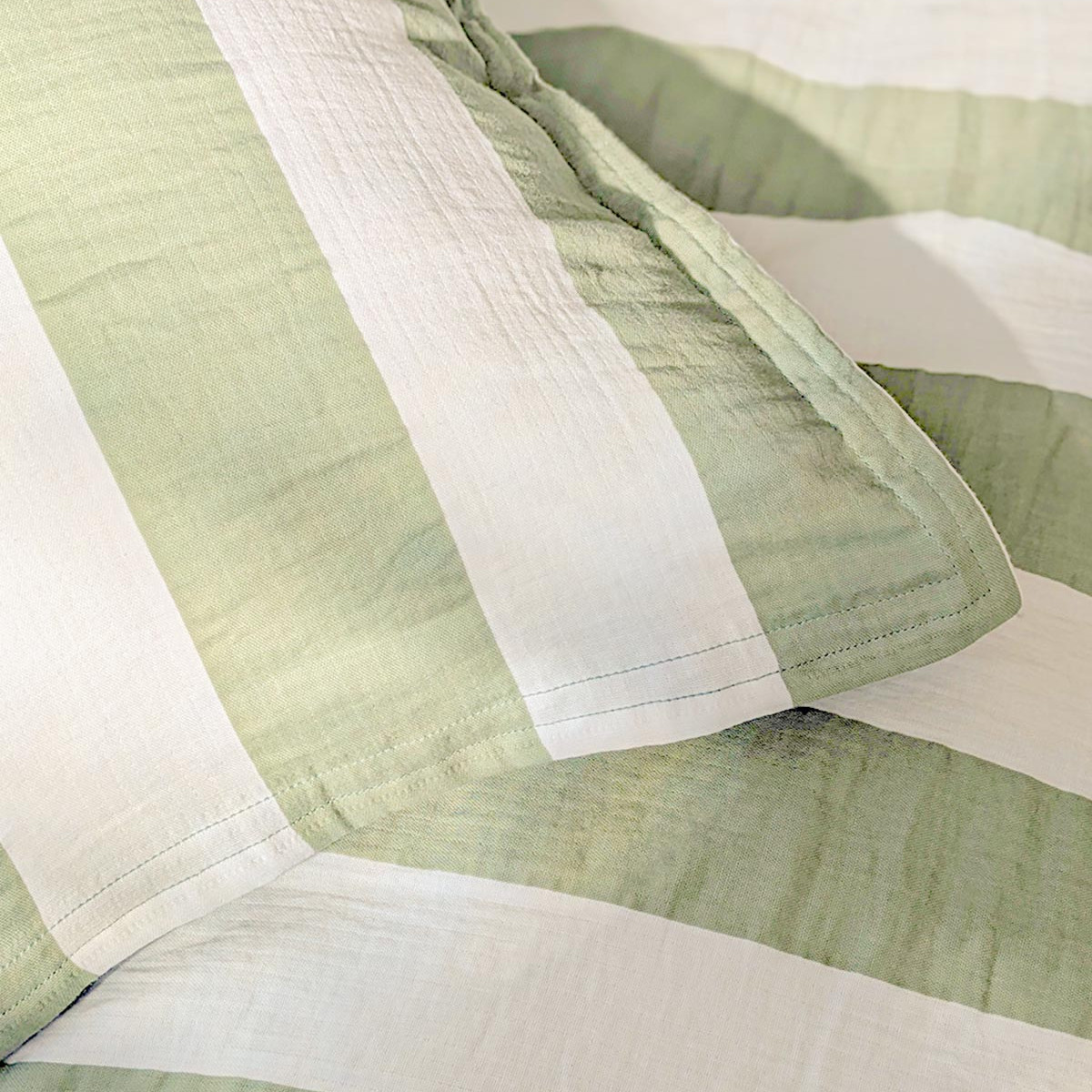 Parure housse de couette gaze de coton + 2 taies 65x65 cm ARTHUR LOFT sauge, SENSEI MAISON