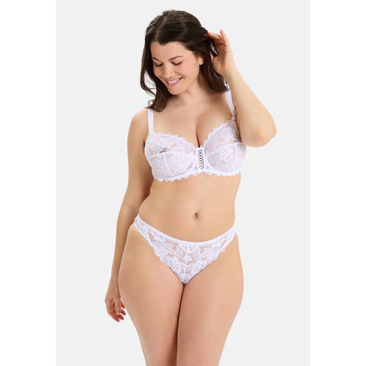 String Arum blanc, SANS COMPLEXE