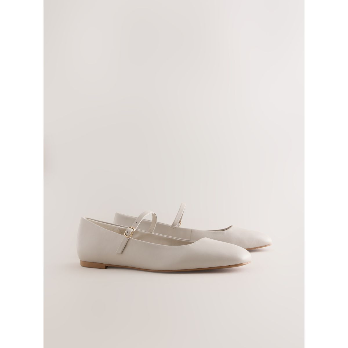 Babies à bout carré en cuir forever comfort® os, NEXT