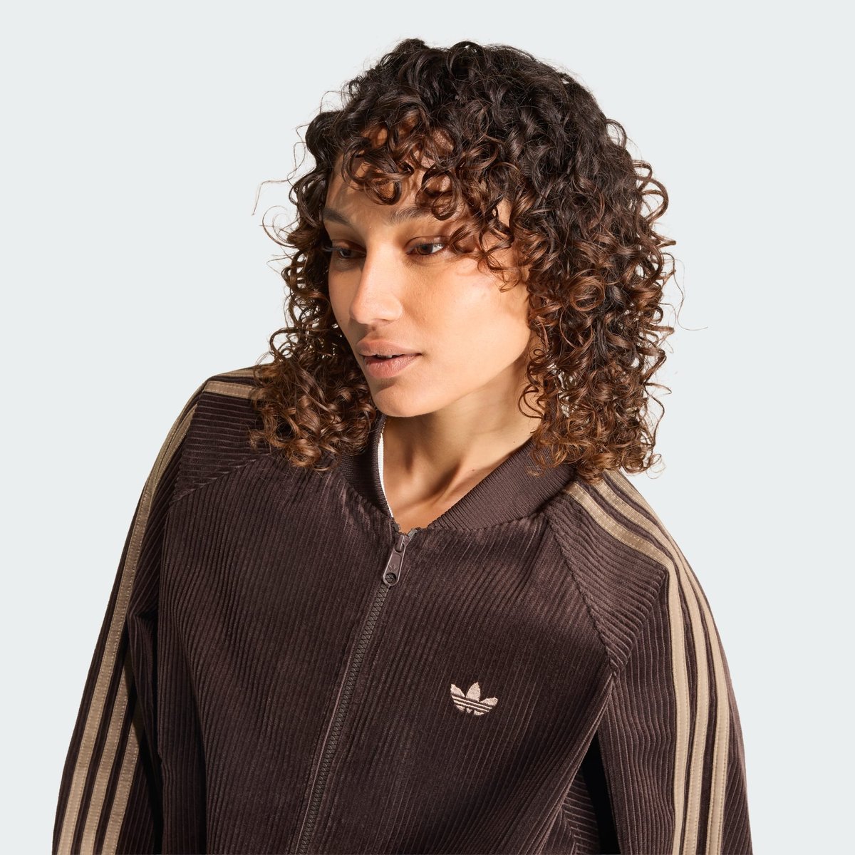 Veste De Survêtement Sst Oversize En Velours Côtelé Veste De Survêtement Sst Oversize En Velours Côtelé aurora coffee / khaki six, adidas Originals