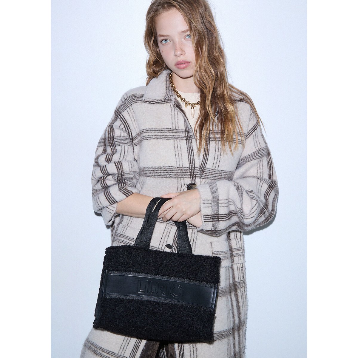 Sac tote format petit en teddy noir, LIU JO