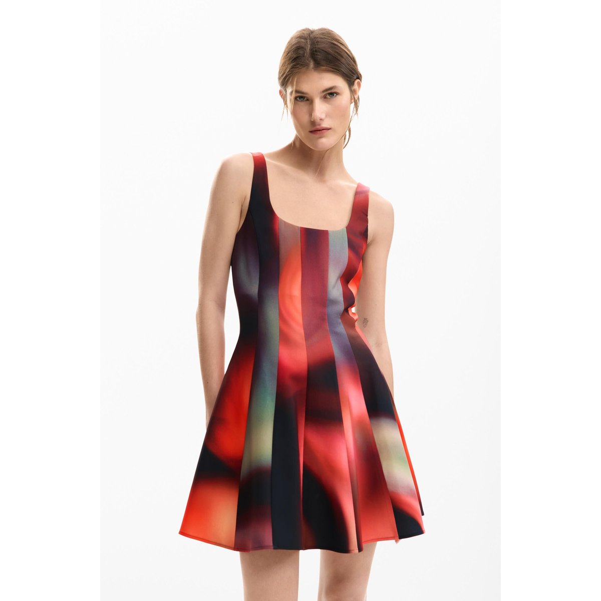 Robe courte panneaux noir, DESIGUAL