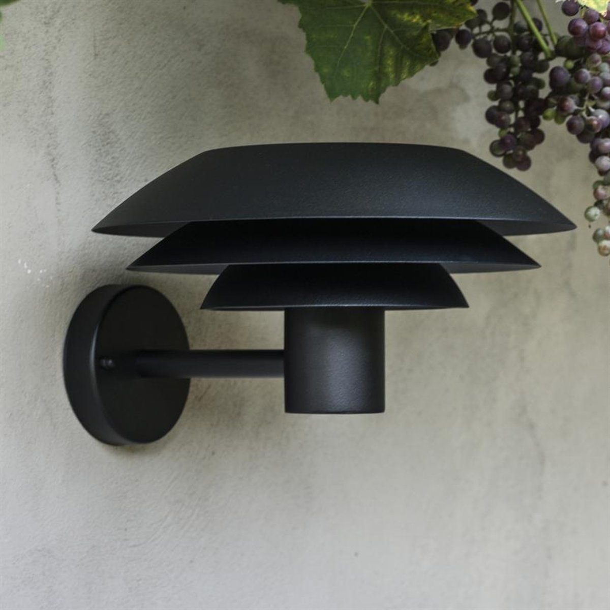 Applique extérieure DL31 noir, DYBERG LARSEN