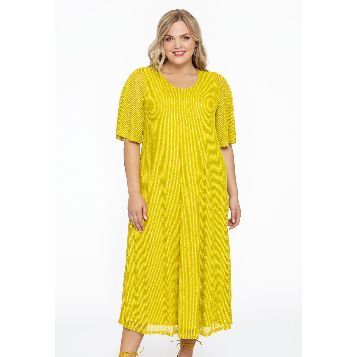 Robe ornementée de sequins / à sequins jaune, YOEK