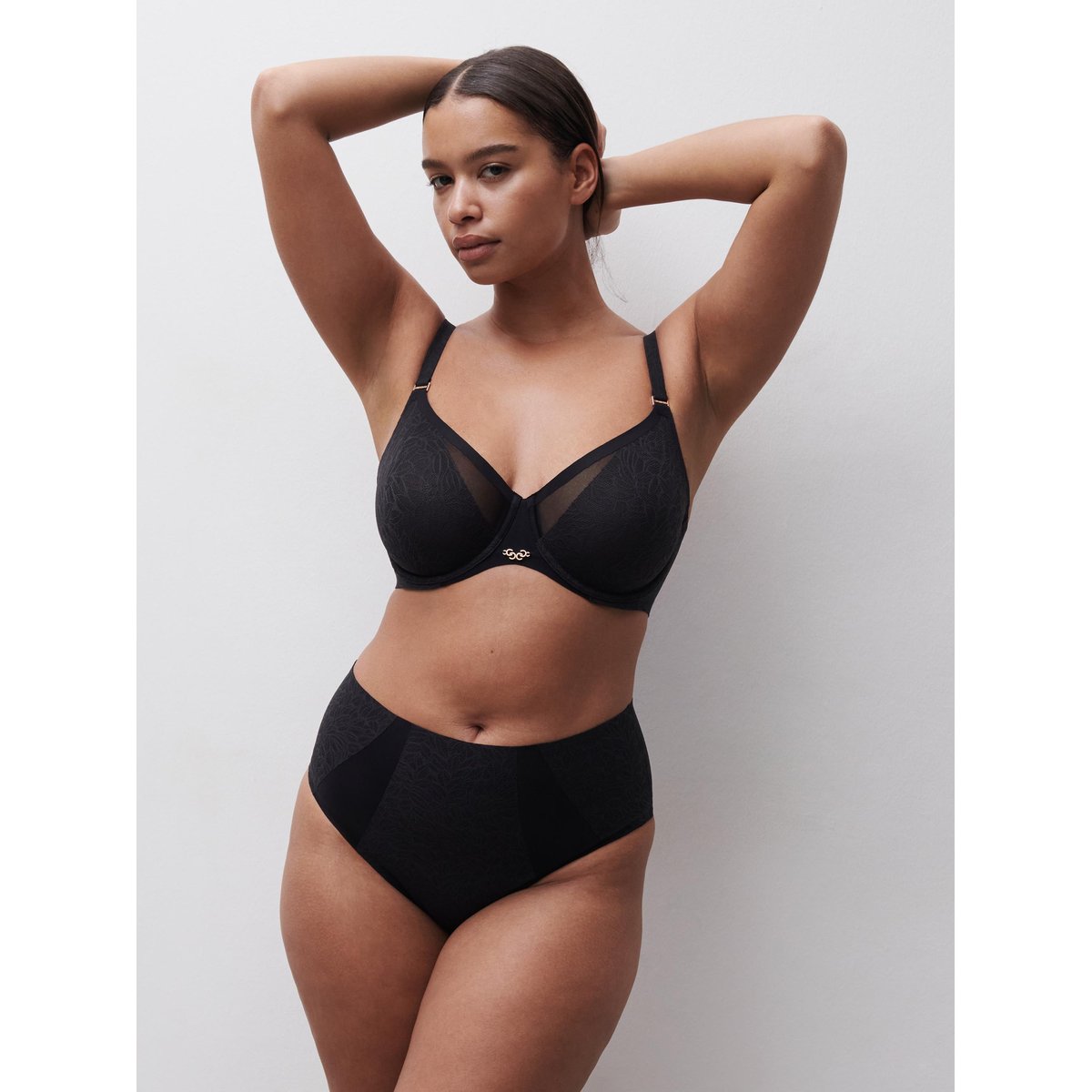 Soutien-gorge emboîtant PURE LACE noir, CHANTELLE