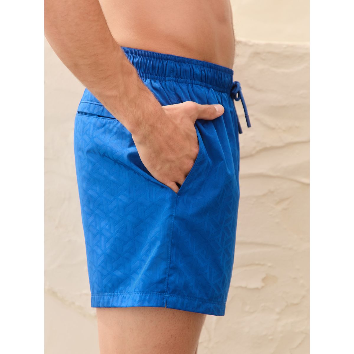 Short de bain en jacquard géométrique 5 po bleu, NEXT
