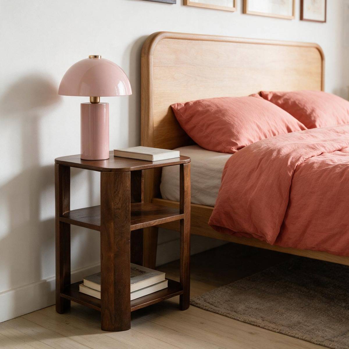 Table de chevet à plateaux en bois de manguier MAORA bois foncé, MADE IN MEUBLES