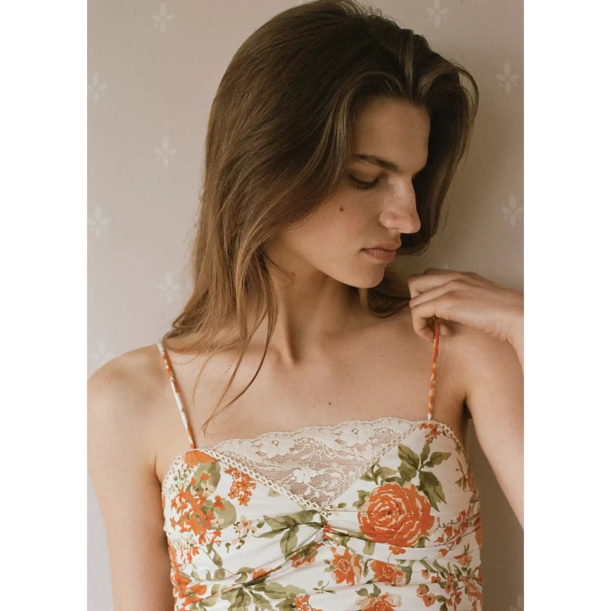Top drapé à fleurs orange, MANGO