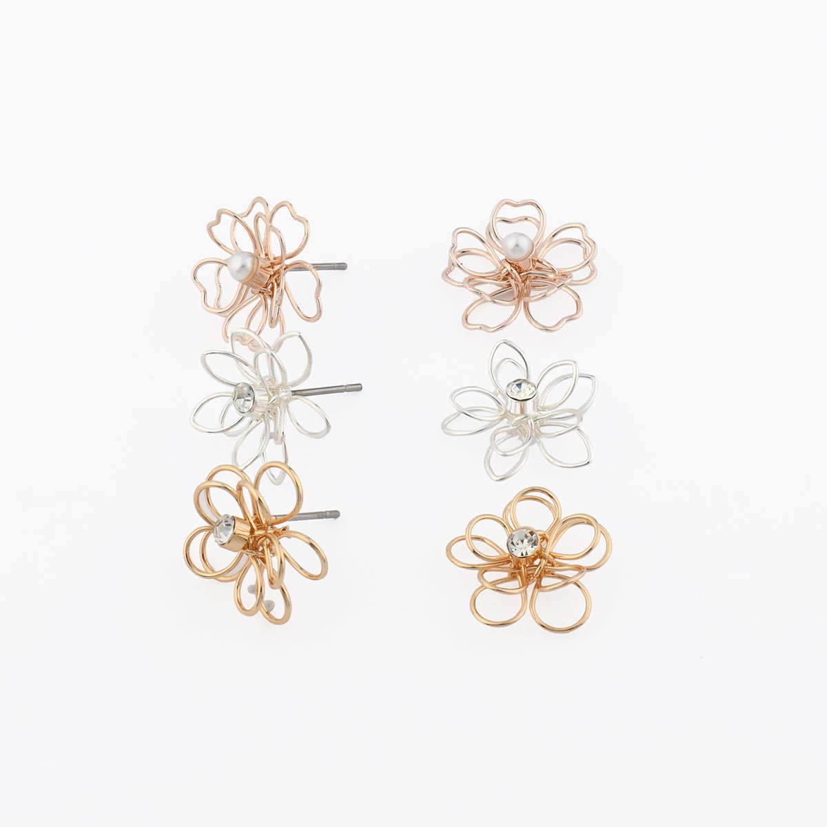 Set x3 petites boucles d'oreilles fleurs filaires doré, BALABOOSTE