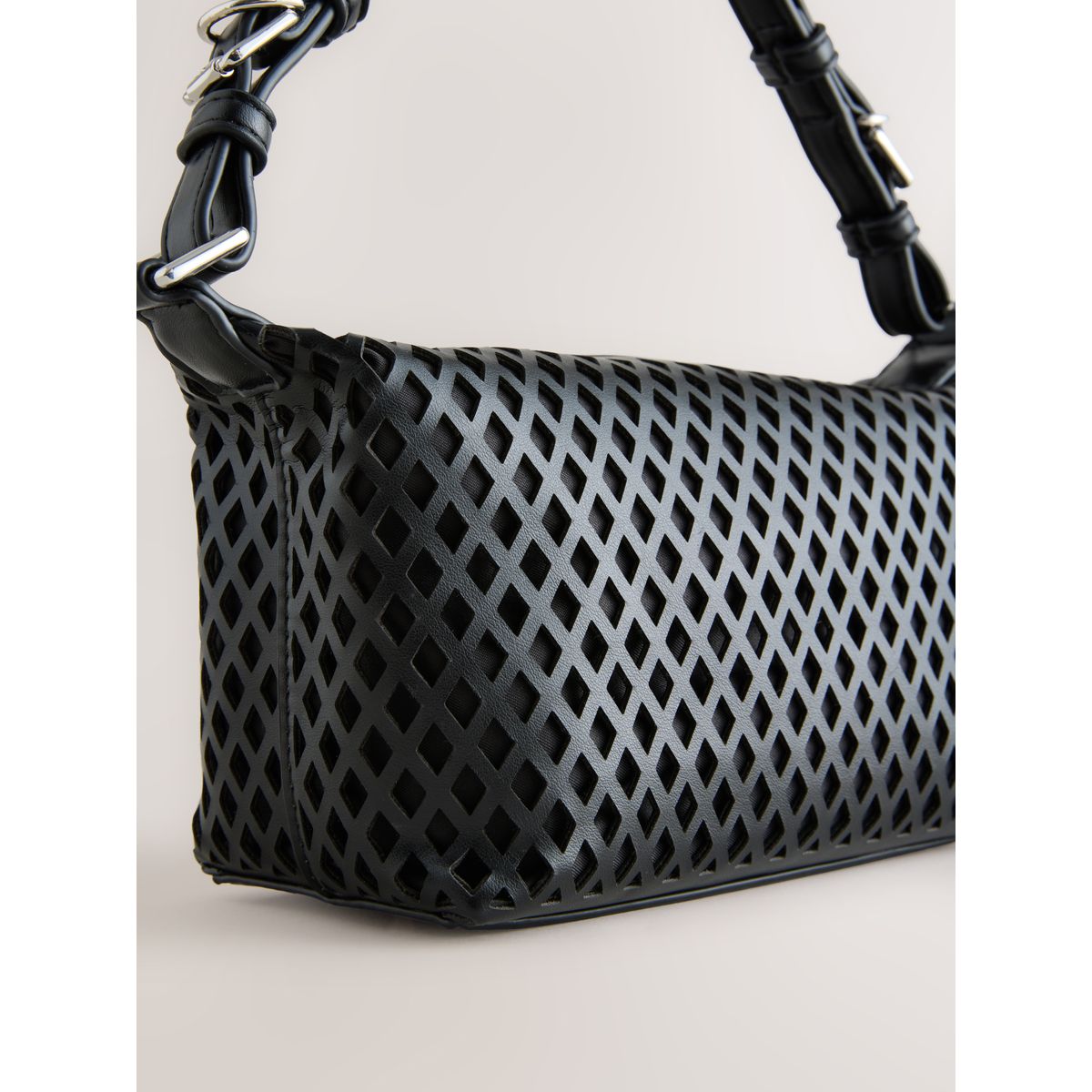 Petit sac bandoulière découpé laser noir, NEXT